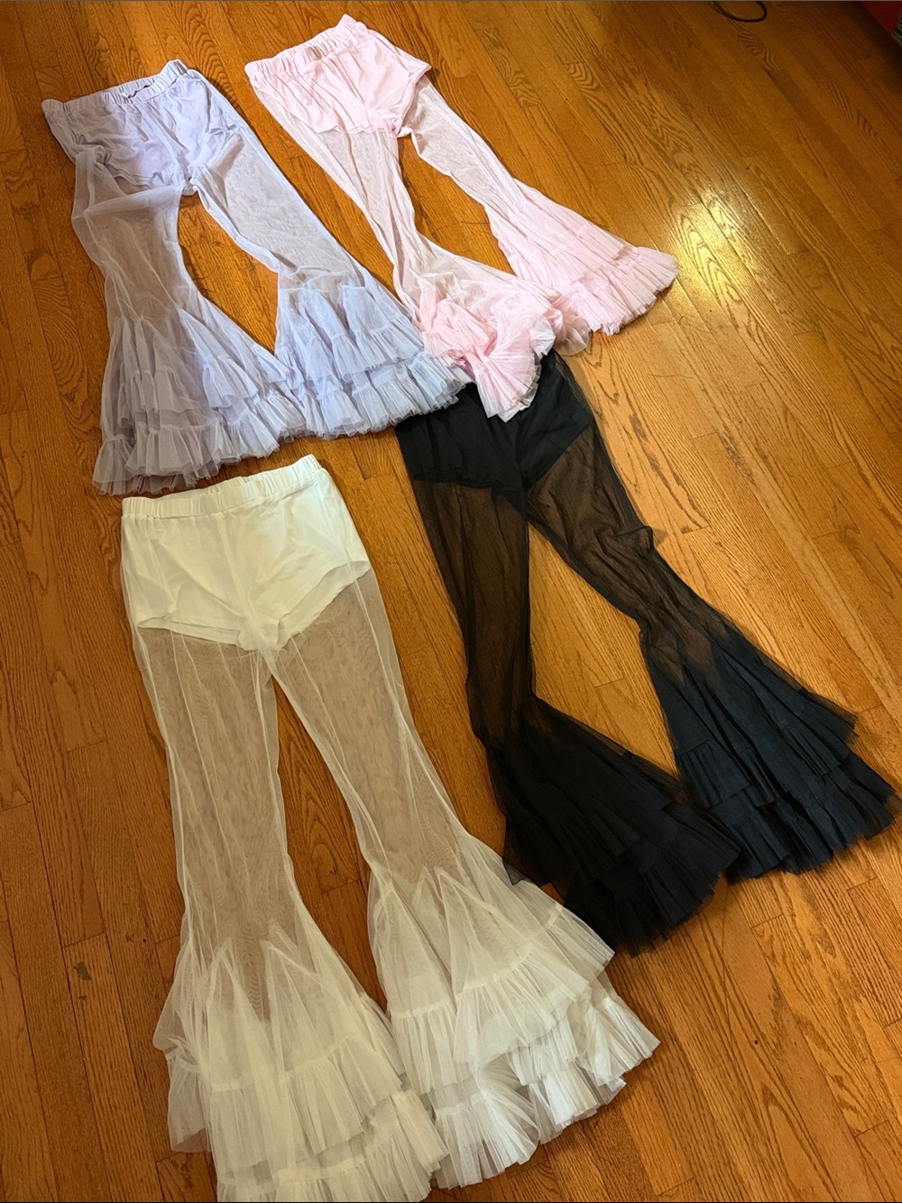 Super cute mesh doll pants bundle. 🤍🤍